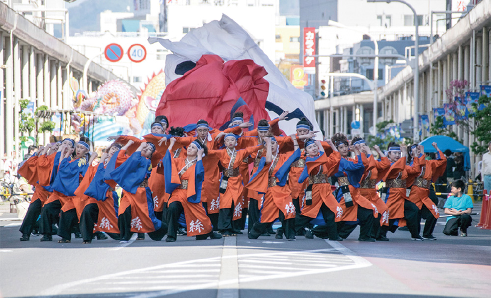 はちのへYOSAKOI絲の会